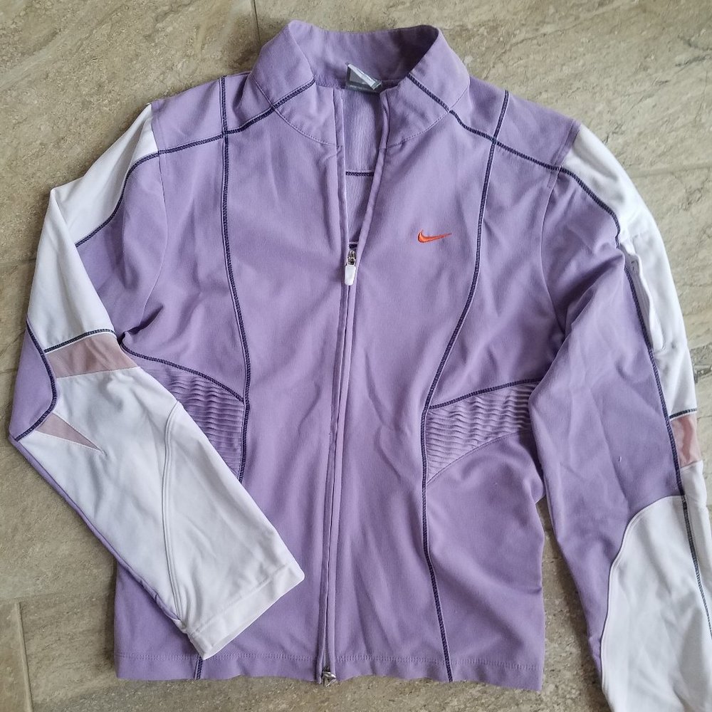 Nike size medium jacket coat zip up euc